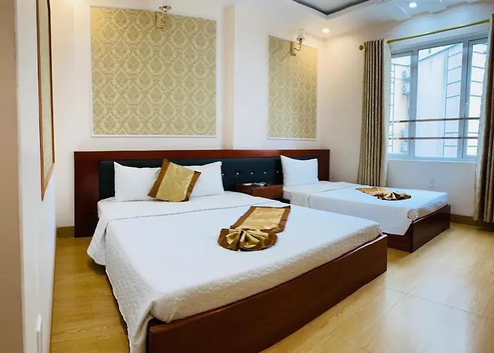 Khách sạn Victoria Hạ Long
